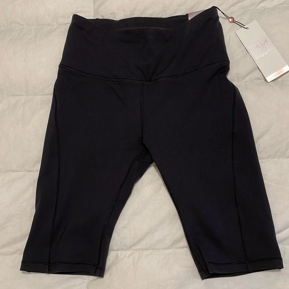NWT Black Calia Essential High Rise Bike Short